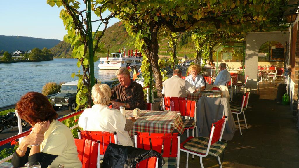 Hotel Haus Burg Metternich Beilstein  Eksteriør billede