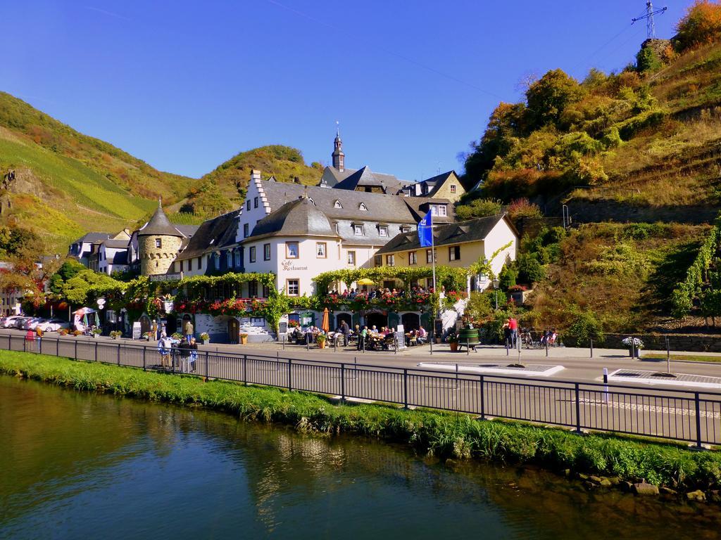 Hotel Haus Burg Metternich Beilstein  Eksteriør billede